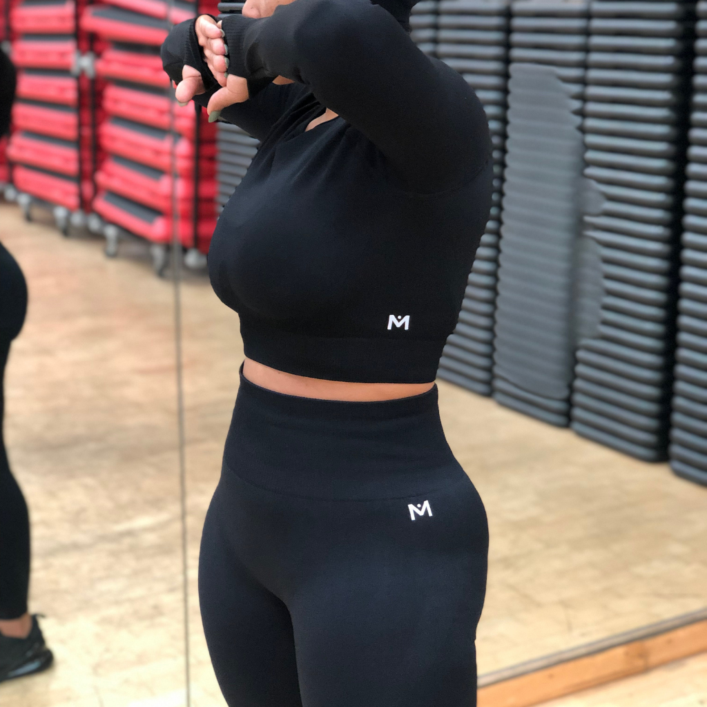 Classic Essential Cropped Sports Top